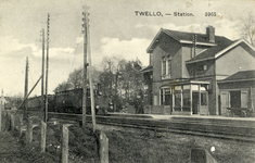 170154 Gezicht op het H.S.M.-station Twello te Twello.